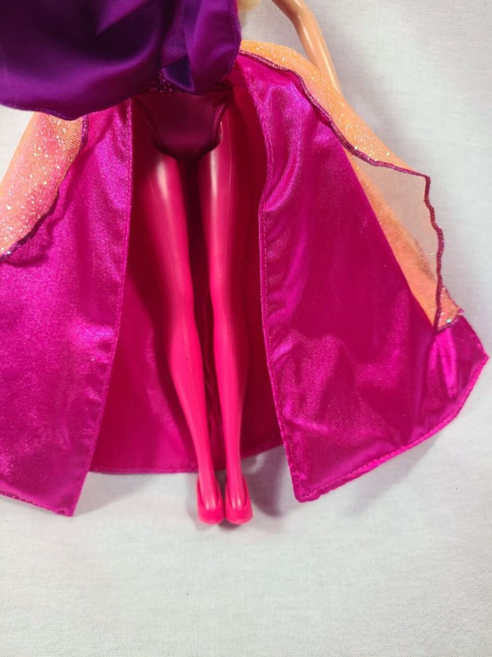 BARBIE 2008 "THE DIAMOND CASTLE" SINGING PRINCESS LIANA DOLL - #M0785 Read Info - Picture 2 of 7